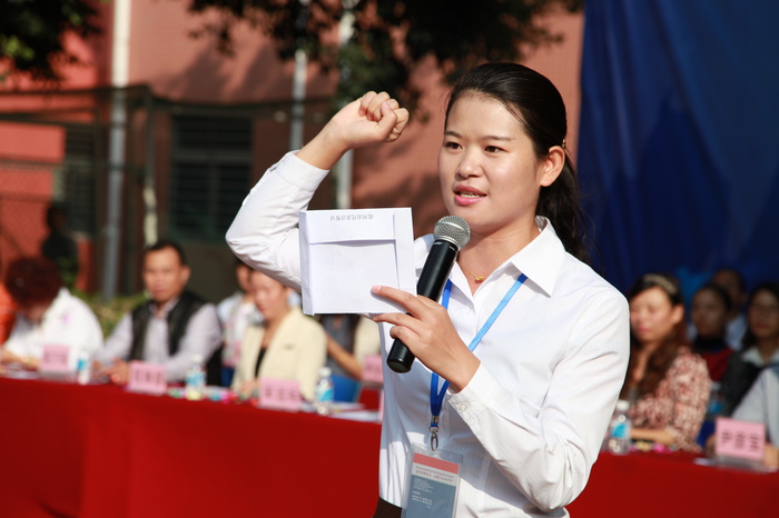 06、圖為裁判員代表宣誓