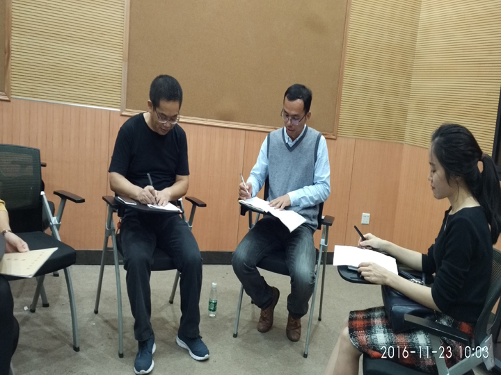 公明中英文學?？茖W組與李松朗小學互助磨課