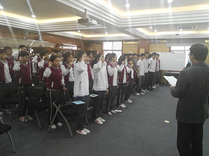 挖潛大會(huì)挖潛力，備戰(zhàn)中考備戰(zhàn)忙 ——龍華中英文實(shí)驗(yàn)學(xué)校開展“備戰(zhàn)中考，挖掘潛力”主題備考活動(dòng) 