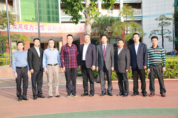 北京語言大學(xué)領(lǐng)導(dǎo)專家來集團(tuán)考察，共話優(yōu)質(zhì)教育