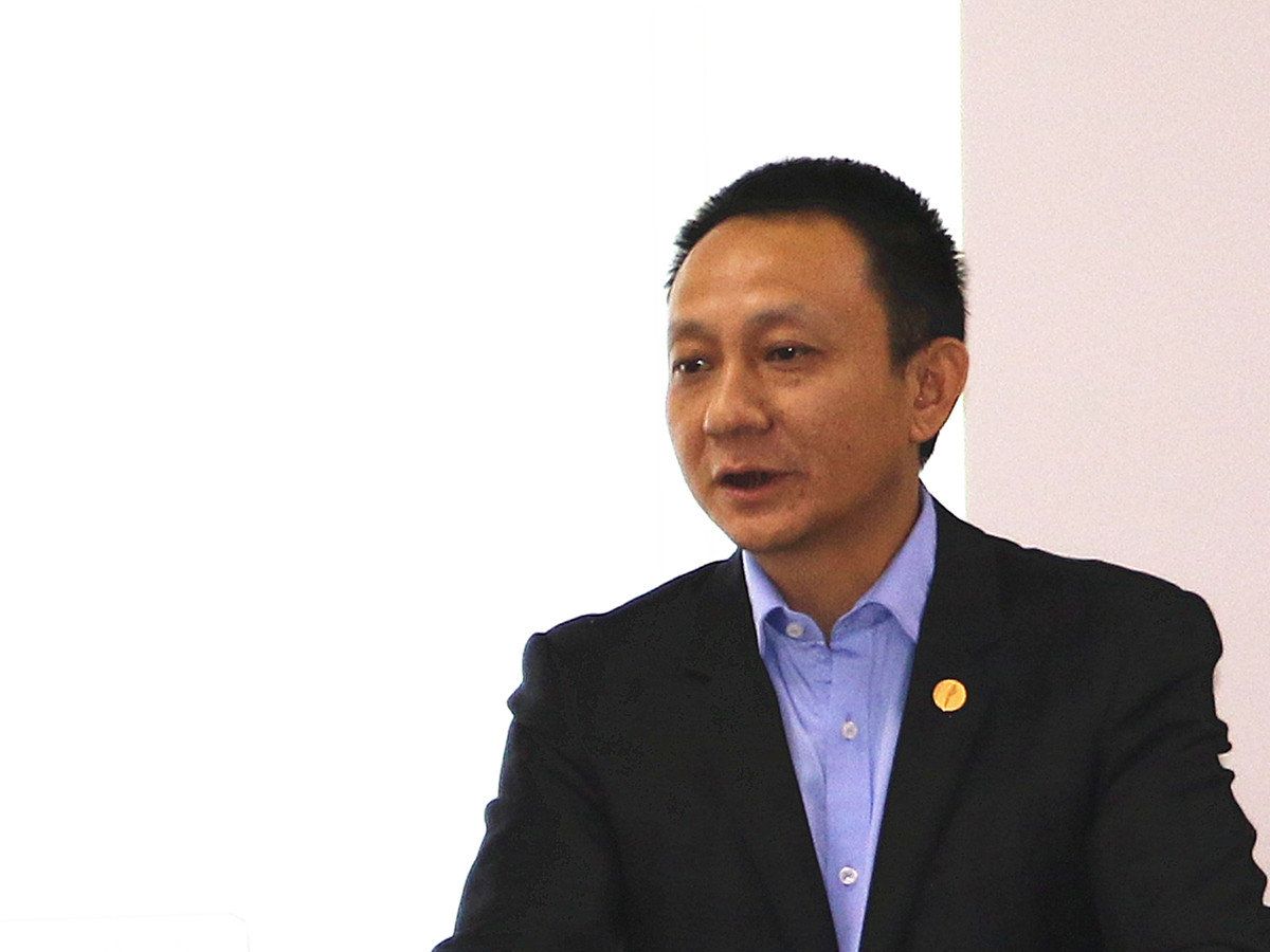 湖畔公學(xué)，精英教育