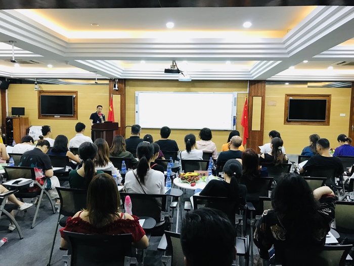 美好教育，家校共建 ——記小學(xué)部家委會換屆選舉