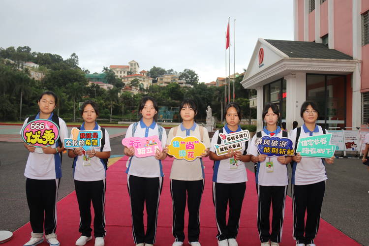 開學(xué)季，我們共同的故事